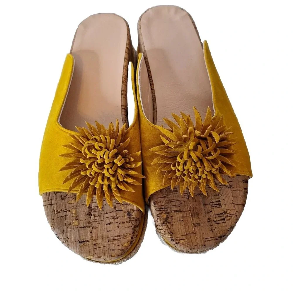 Womens Boutique Unbranded Slip On Espadrilles 42‎ US 11 Mustard Fringe Flower